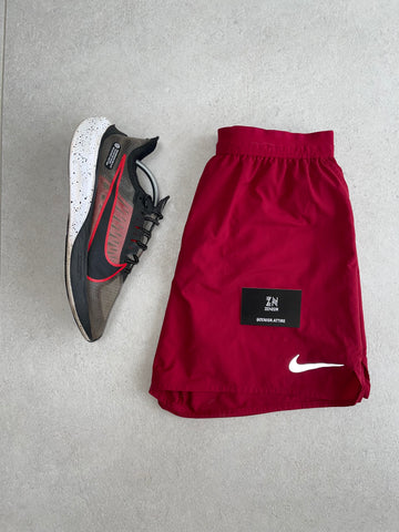 Nike Flex Stride Shorts 1.0 5 inch - Red