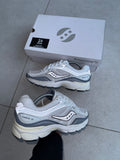 Saucony ProGrid Omni 9 - Ivory Blue