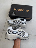 Saucony ProGrid Omni 9 - White/Antique
