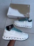On Running Cloudtilt - Tide/White