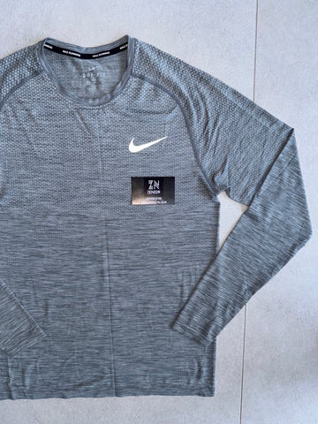 Nike Tech Knit Long-Sleeve 1.0 - Silver