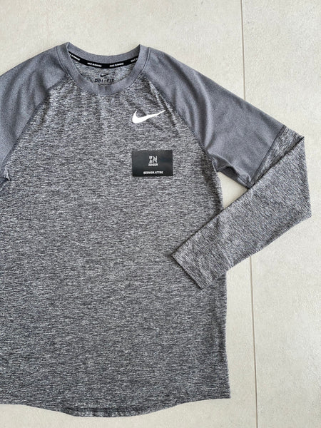 Nike Element 2.0 Crew Long Sleeve Grey Zenior Attire